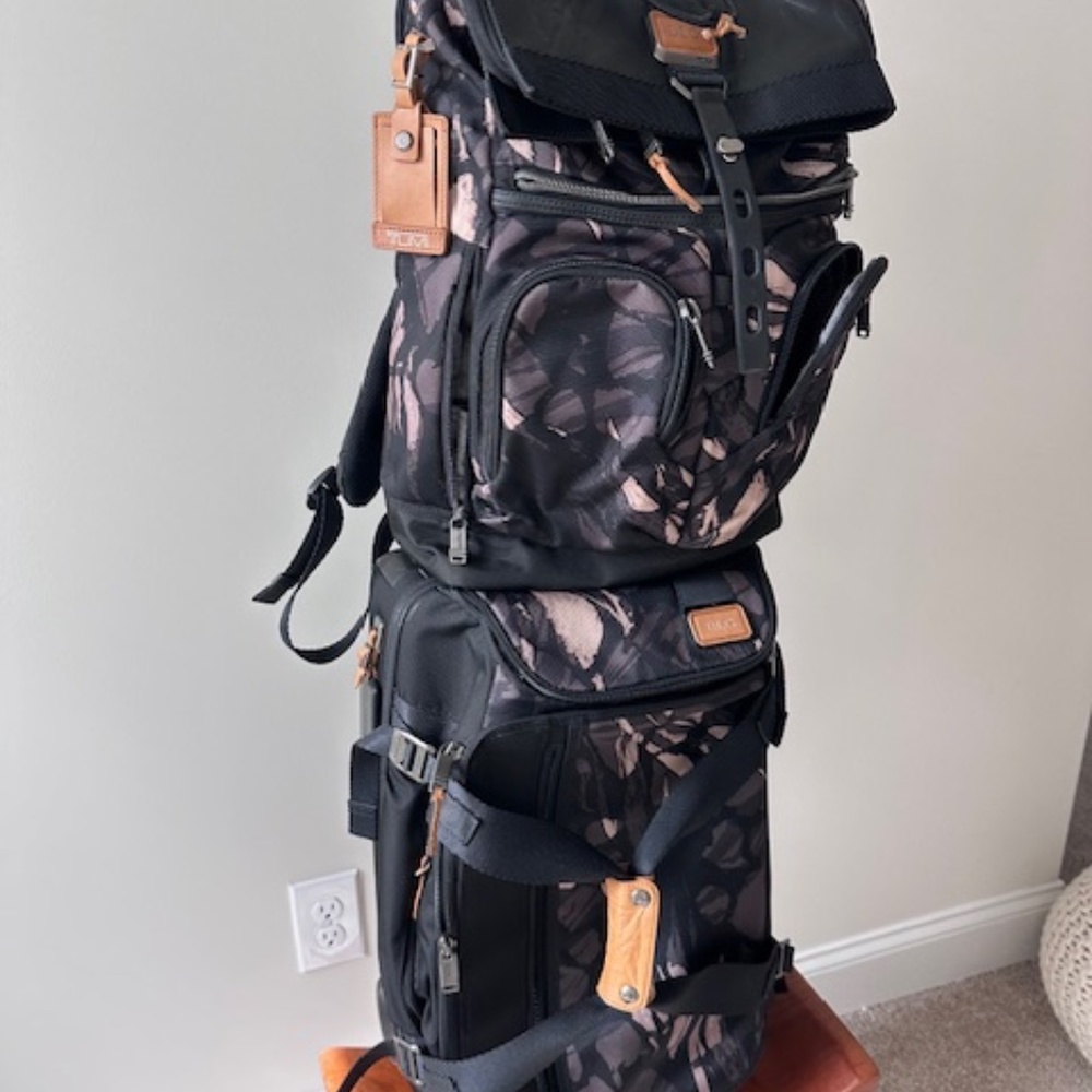 Tumi travel set